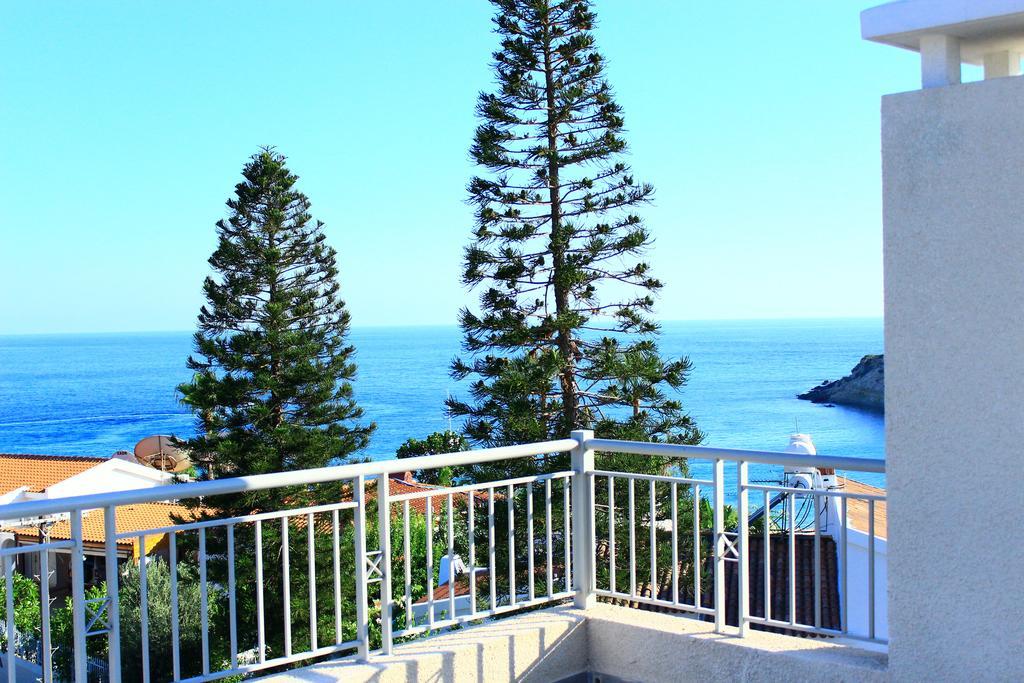 Coral Blue Bay Villa Coral Bay Eksteriør billede