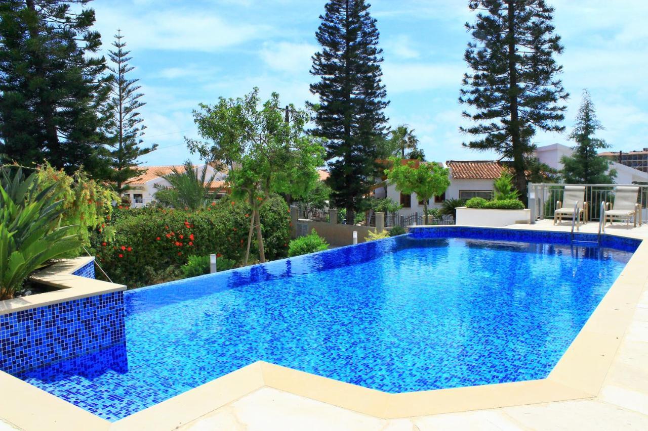 Coral Blue Bay Villa Coral Bay Eksteriør billede